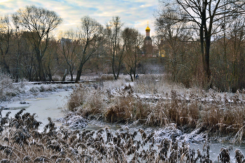 Die ersten Frost / ***