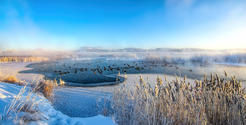 Blue Lagoon / ***