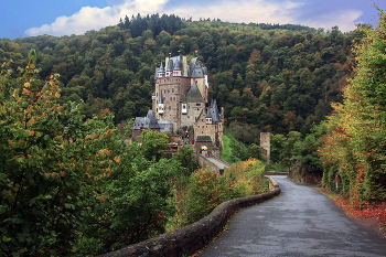 Burg Eltz / ***