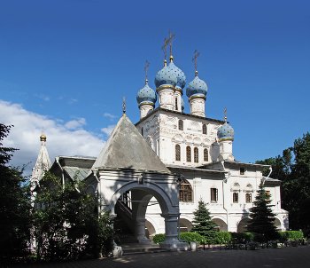 Kirche der Kasaner Ikone der Mutter Gottes in Kolomenskoje / ***