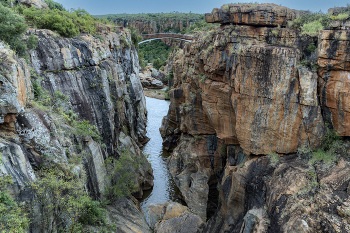 Schlucht / ***