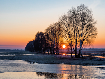 Morgendämmerung / ***