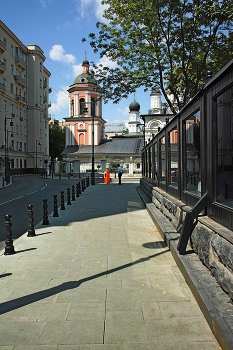 Kirche St. Johannes der Theologe / ***