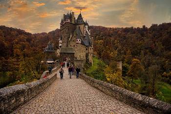 Burg Eltz / ***