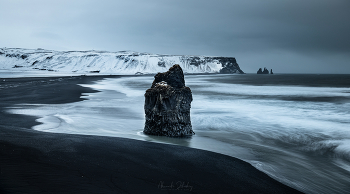 Reynisfjara / ***