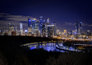 Nacht in der Stadt / ***