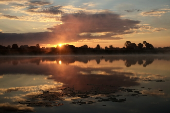 Morgendämmerung / ***