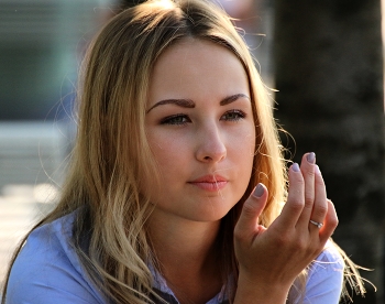 Julia / ***