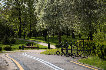 Park / ***