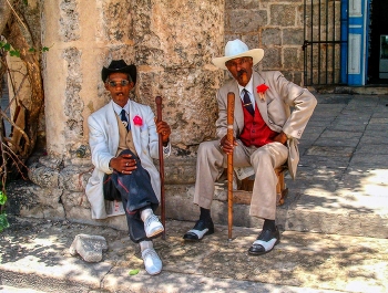 L'Havana - personatges a la plaça de la Catedral - Cuba / L'Havana - personatges a la plaça de la Catedral - Cuba