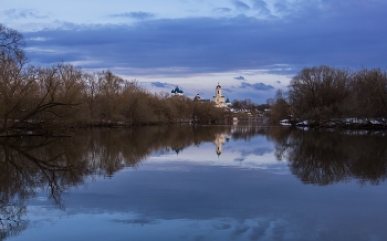 Aprilabend / ***