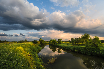 Am Fluss / ***