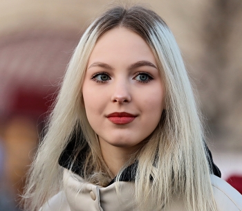 Julia / ***