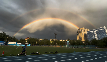 Double Rainbow / ***