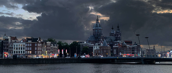 Amsterdam Night / ***