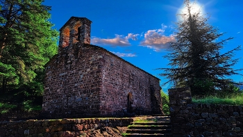 Castellar de N'Hug - ermita de Sant Vicenç de Rus - Bergadà / Castellar de N'Hug - ermita de Sant Vicenç de Rus - Bergadà