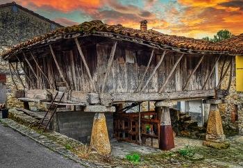 Villanueva de Cangas - Hórreo - Astúries / Villanueva de Cangas - Hórreo - Astúries
