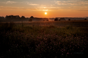 Faszinierende Morgengrauen / ***