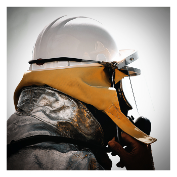 HELMET / ***