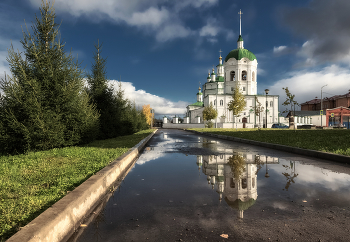 Epiphany Kathedrale / ***