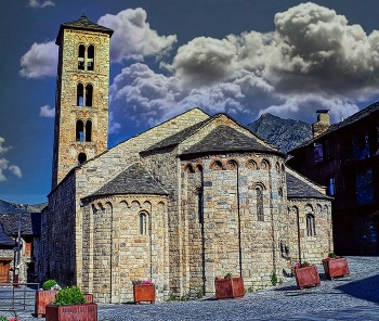Taüll - església de Sta. Maria - Vall de Boi - Alta Ribagorça / Taüll - església de Sta. Maria - Vall de Boi - Alta Ribagorça