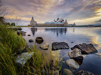 Solovkm / ***