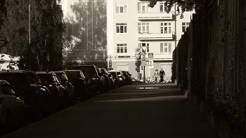 Zwei / ***
