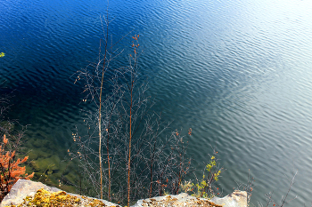 Am Wasser / ***