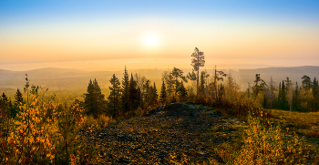 Foggy Sonnenaufgang / ***