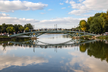Brücke / ***