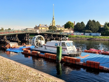 St. Petersburg / ***