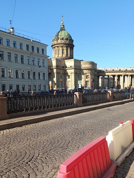 St. Petersburg / ***