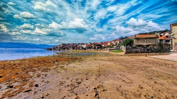 Combarro - vista des de la platja - Pontevedra / Combarro - vista des de la platja - Pontevedra