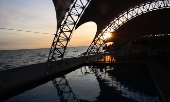 Sonnenuntergang auf dem Meer / ***