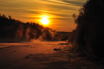 Frühlingsabend. / ***