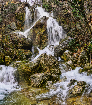 Wuchang-Su Wasserfall / ***