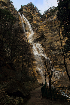 Wuchang-Su Wasserfall / ***