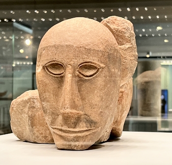 Past is watching you / An excavated piece from the Ancient Greek settlement in Marseilles in the local museum