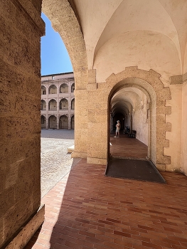 Arches / palace court yard