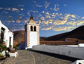 Betancuria - campanar església - Fuerteventura (Illes Canàries) / Betancuria - campanar església - Fuerteventura (Illes Canàries)