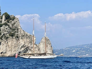 Dream-like / Around the isle of Capri