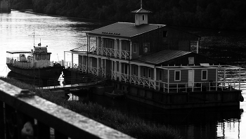 Auf dem Fluss Oka. / ***