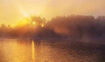 Sonnig Nebel / ***