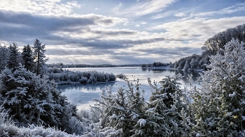 Die ersten Frost / ***