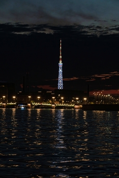 Fernsehturm / ***