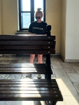 &nbsp; / ***