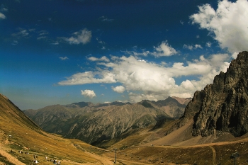 Auf dem Pass / ***