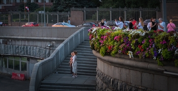 Stunde des Sonnenuntergangs / ***