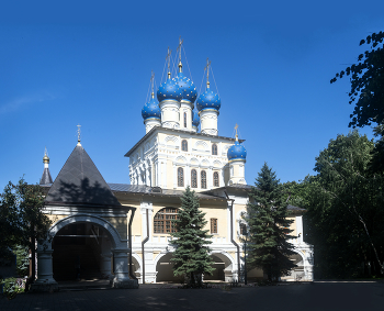Kirche der Kasaner Ikone der Mutter Gottes in Kolomenskoje / ***