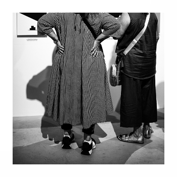 Besucher / ***